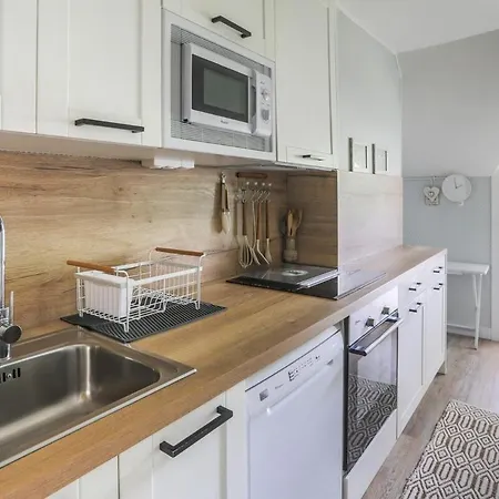 Apartment Ilargi, Calido, Familiar, Garaje Y Petfriendly - Arafita
