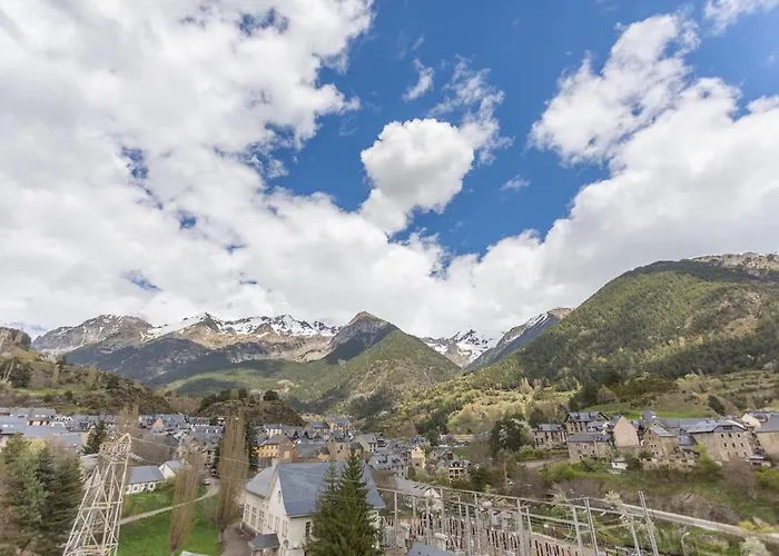 Ilargi, Calido, Familiar, Garaje Y Petfriendly - Arafita Appartement Sallent de Gállego